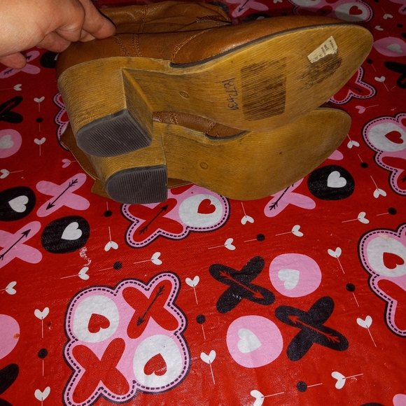 EUC Wet Seal boots - Picture 5 of 5